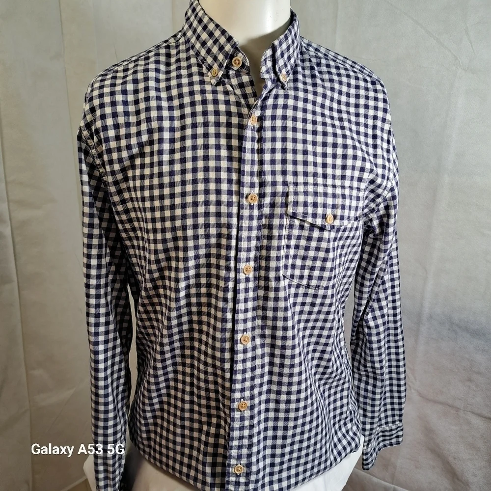 J. Crew Blue & White Long Sleeve Button Down Shirt Men's Size Medium